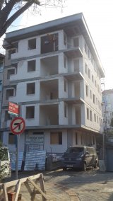 ŞAİR LATİFİ SOKAK UĞUR APT. (NİHAT BEY APT.)